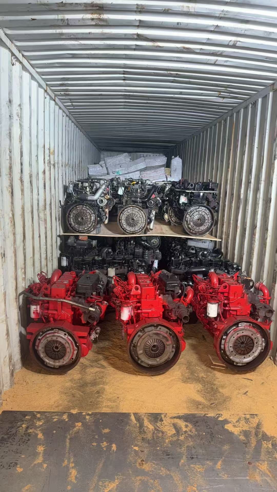 Successful Shipment! 6BT & 4BT Engines Loaded in 40HQ Container Bound for El Salvador