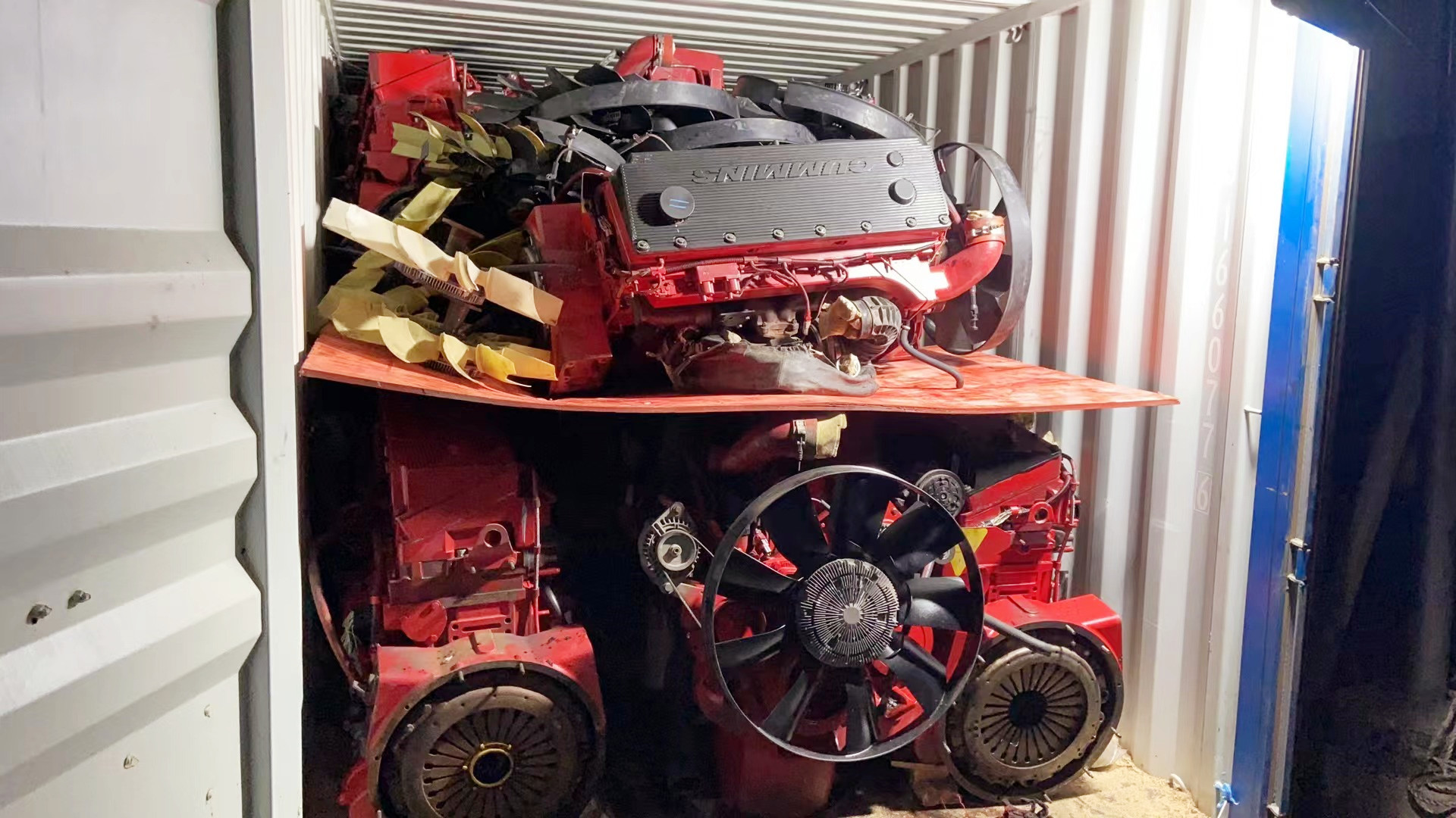 ​BANGNISEN shipped out two Containers to Mexico, Dominican(图2)