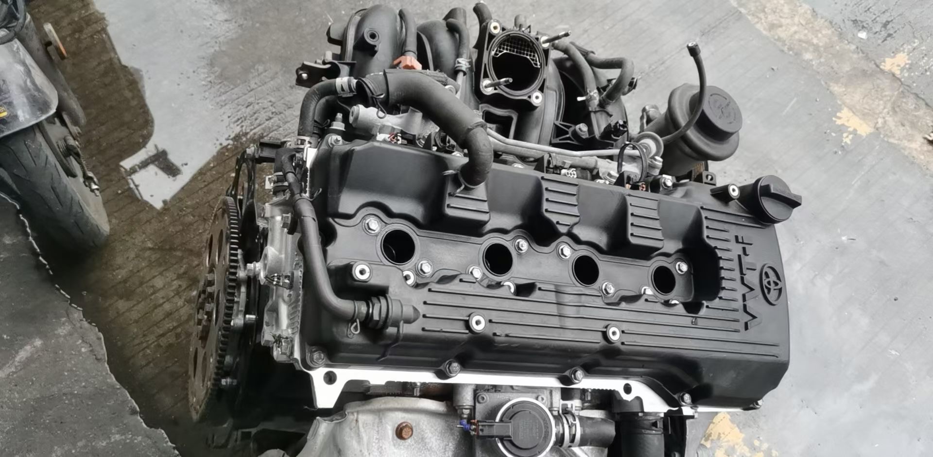 Brand New Toyota Tacoma 2tr-fe 2.7 Engine 2tr-fe Brand New Engine 2t fe engine(图2)