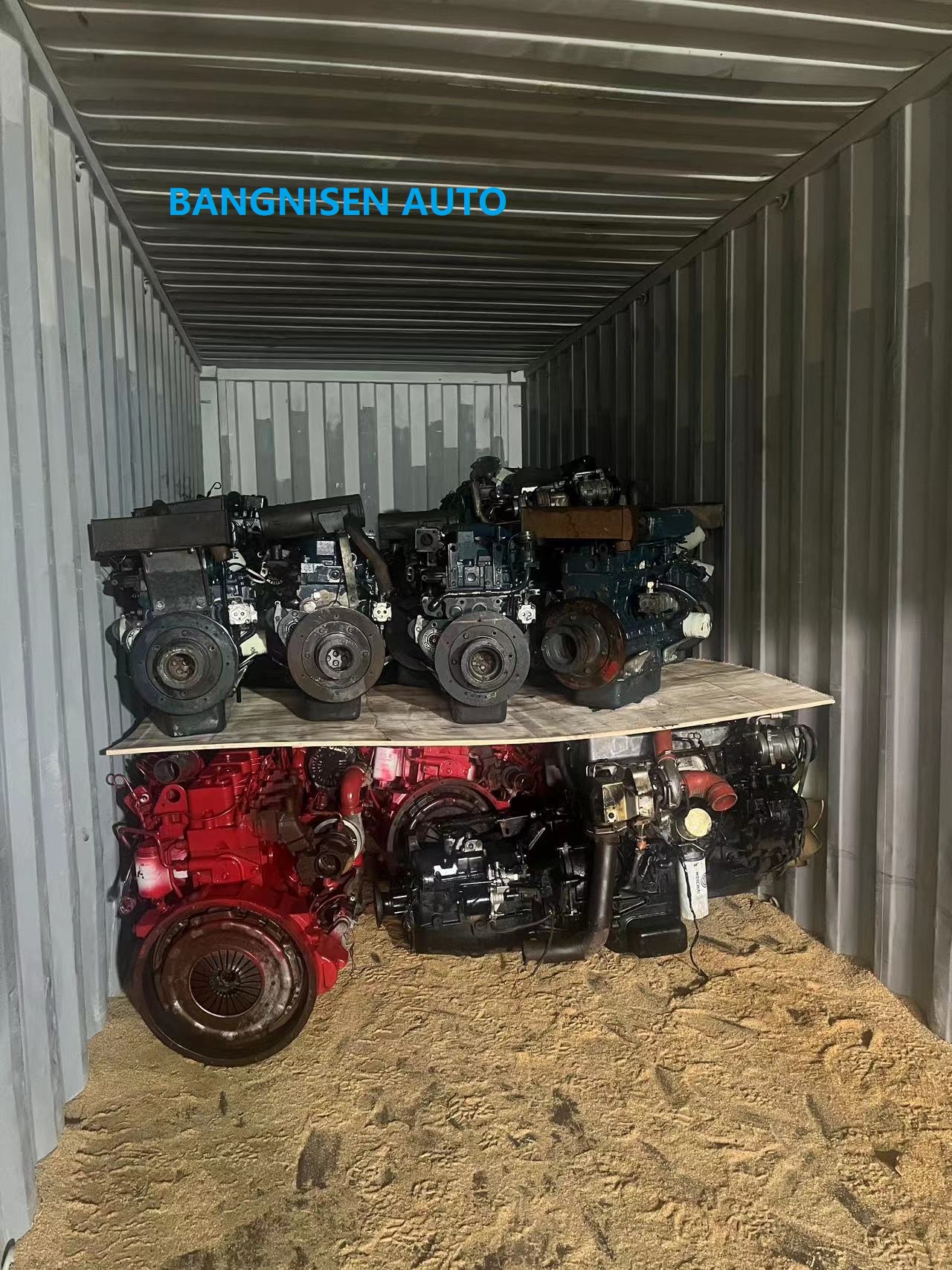 BANGNISEN mixed load ISUZU CUMMINS NISSAN KUBOTA engines to CHILE(图5)