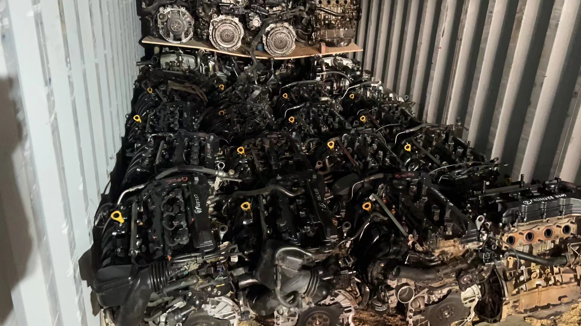 BANGNISEN mixed load engines for HYUNDAI ISUZU TOYOTA CUMMINS NISSAN to COSTA RICA