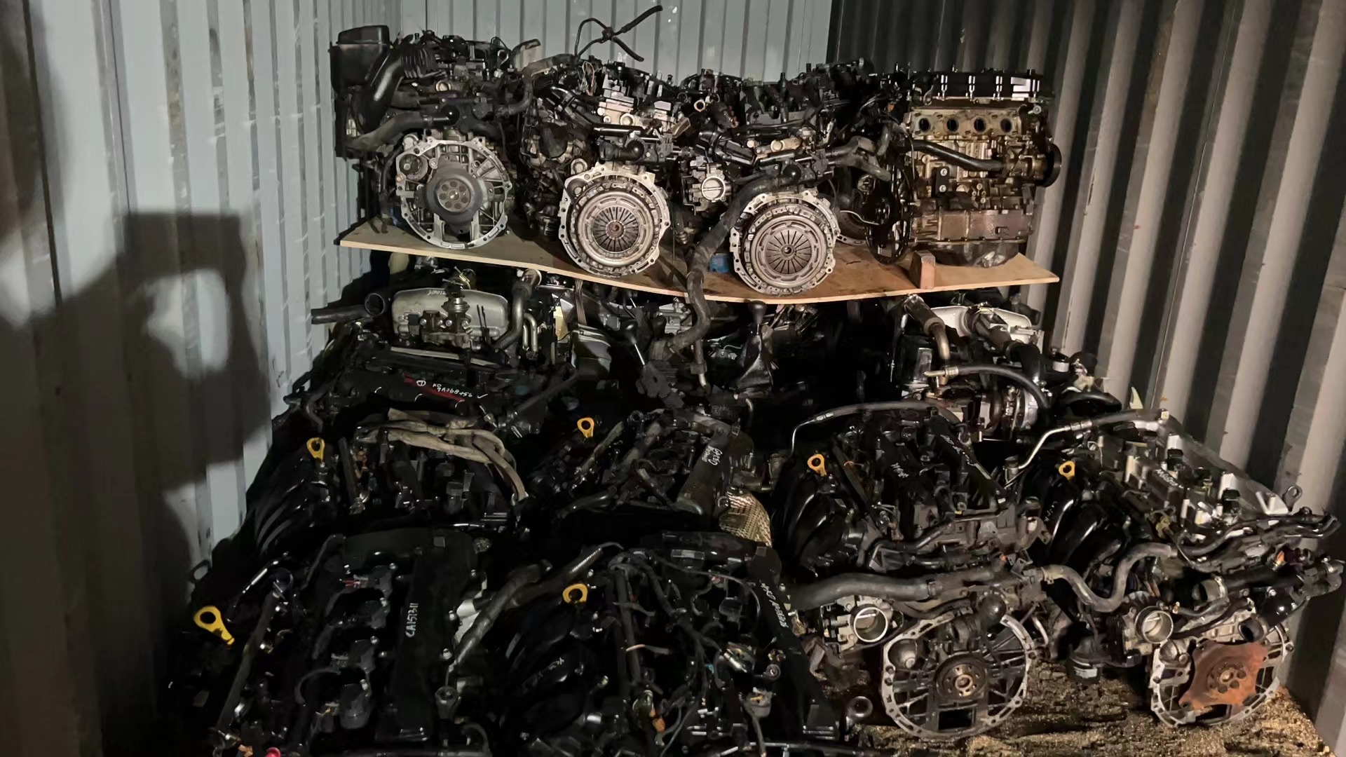 BANGNISEN mixed load engines for HYUNDAI ISUZU TOYOTA CUMMINS NISSAN to COSTA RICA(图7)