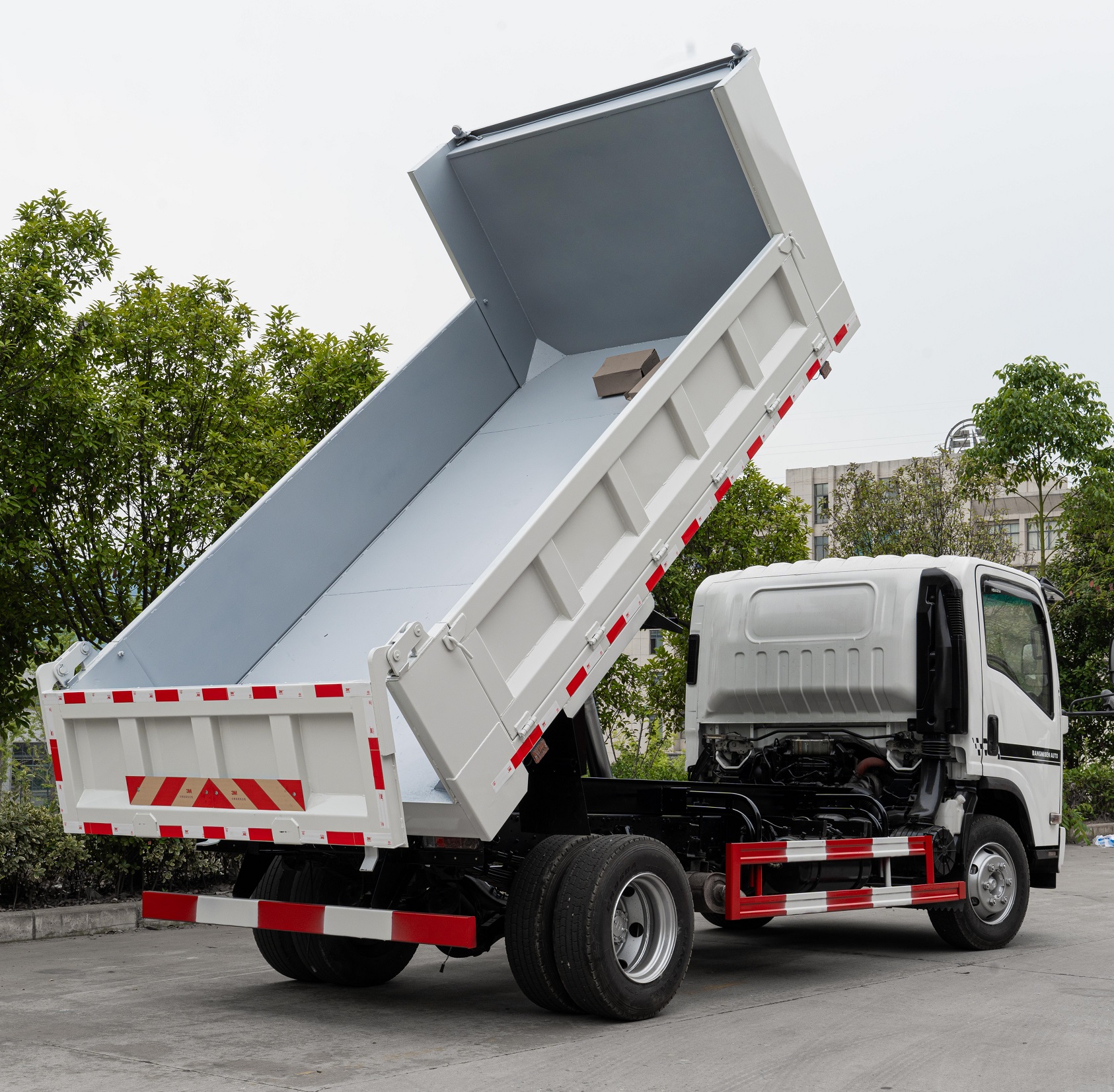 ISUZU Dump Truck 700P high-quality special discounts(图1)