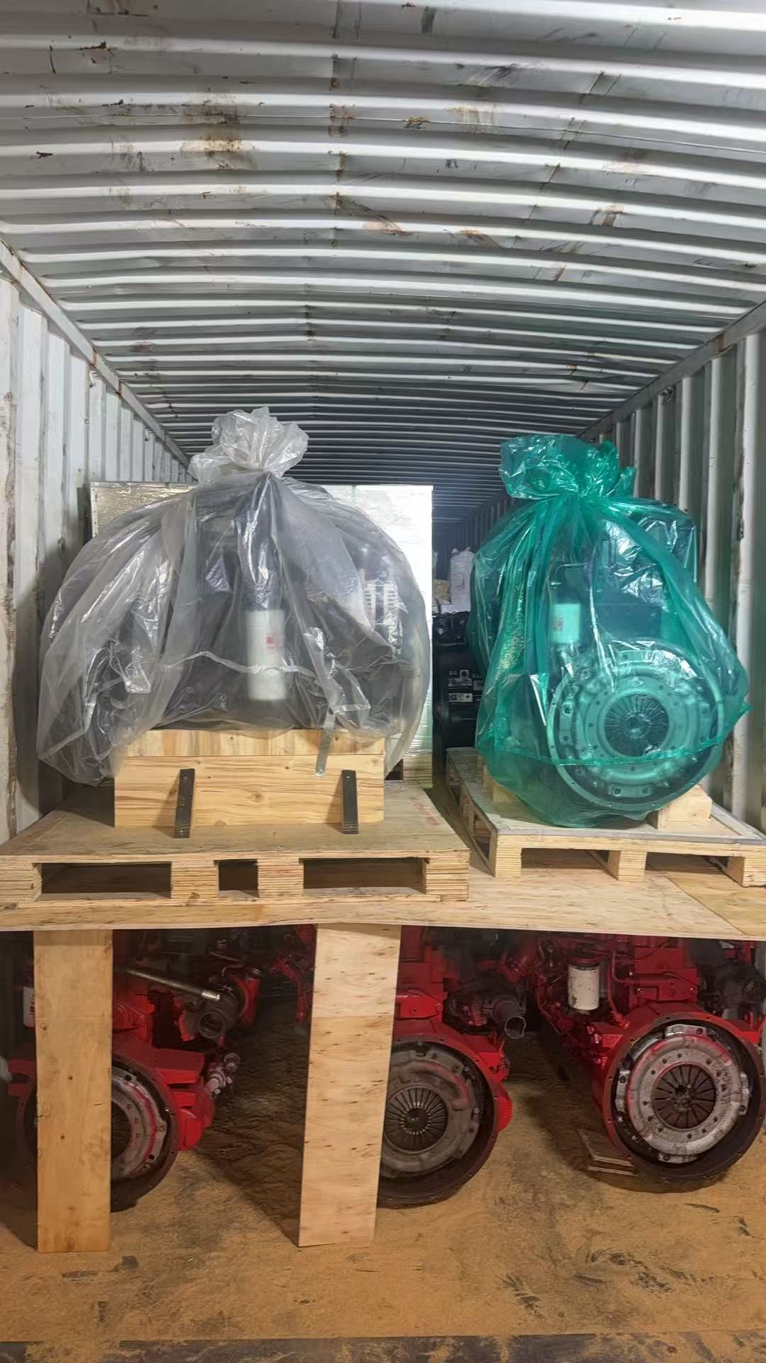 ? Successful Shipment! 6BT & 4BT Engines Loaded in 40HQ Container Bound for El Salvador(图3)