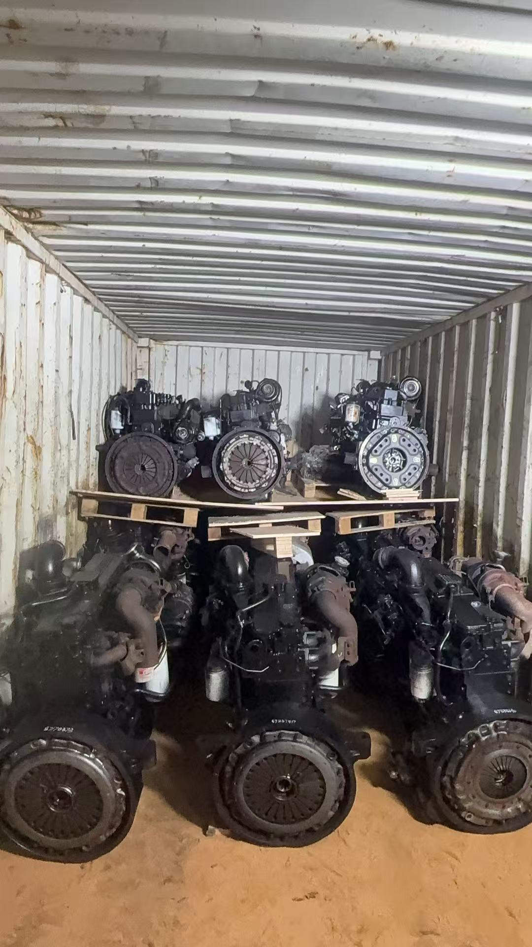  ¡Envío Combinado a Guatemala! Motores Usados 6BT/4BT + Turbos Nuevos en Contenedor 20HQ(图2)