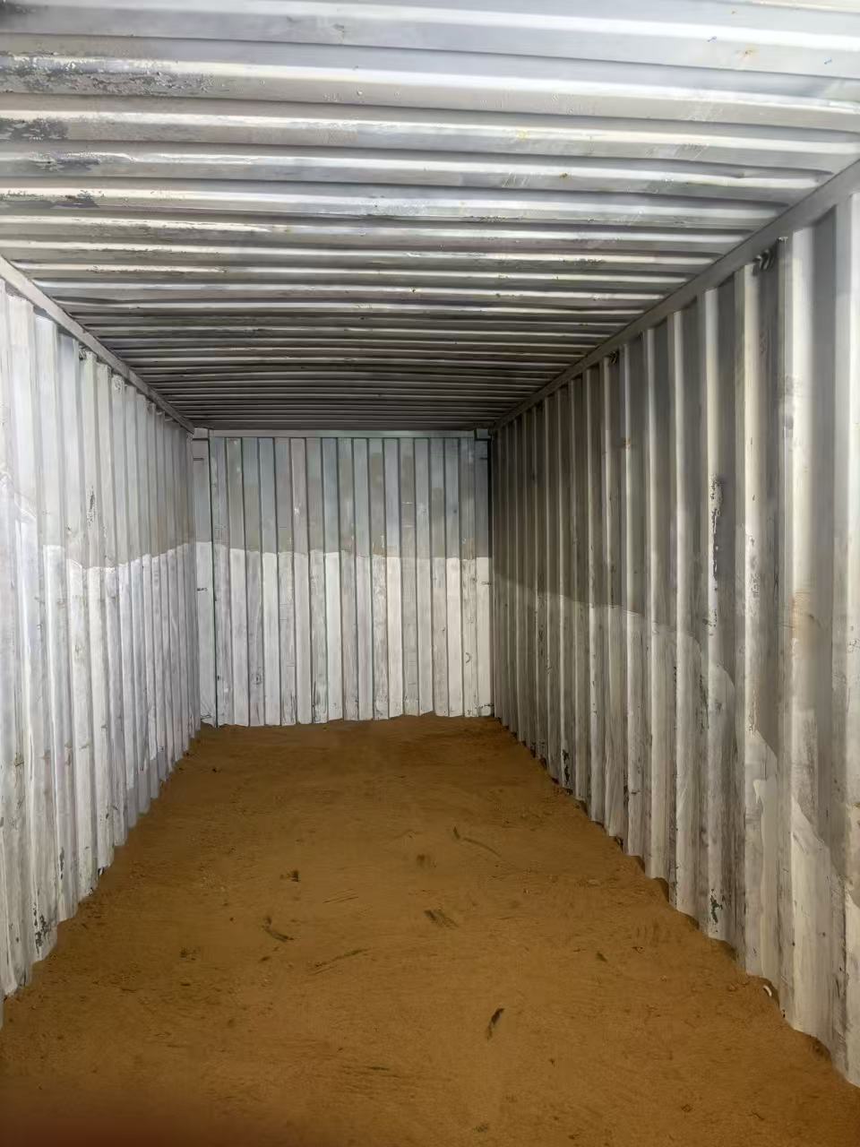 Cummins engines, starters, generators, and service parts are being shipped to El Salvador.(图1)