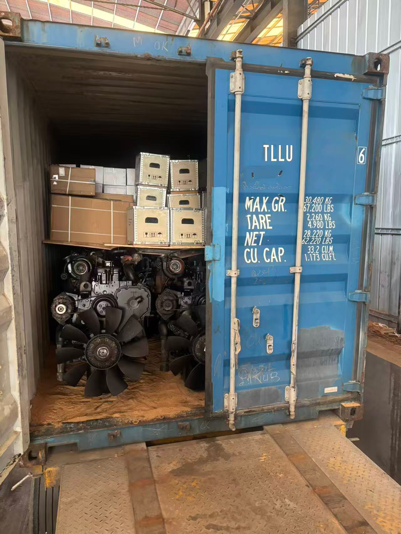 Cummins engines, starters, generators, and service parts are being shipped to El Salvador.(图9)
